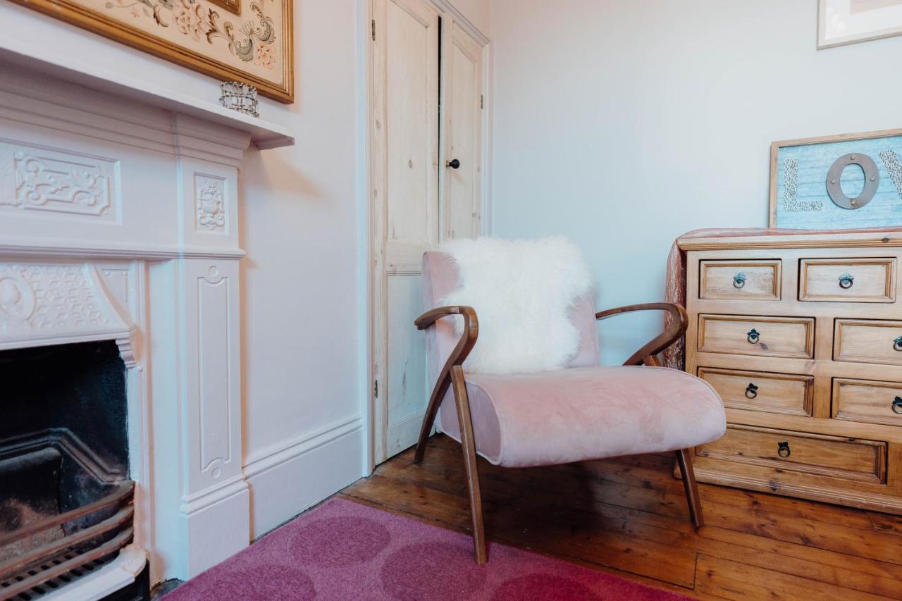 No4 Queens Parade Close To South Holiday home *