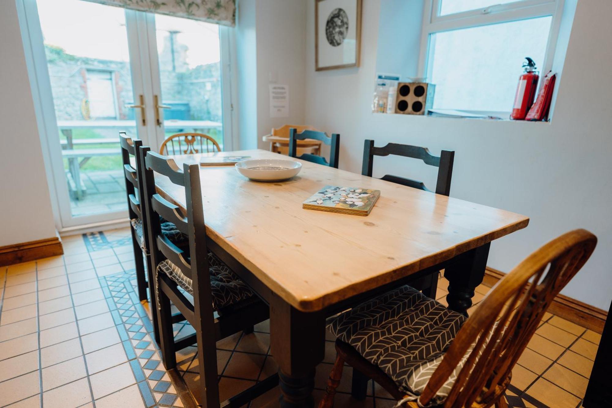 Holiday home No4 Queens Parade Close To South Tenby