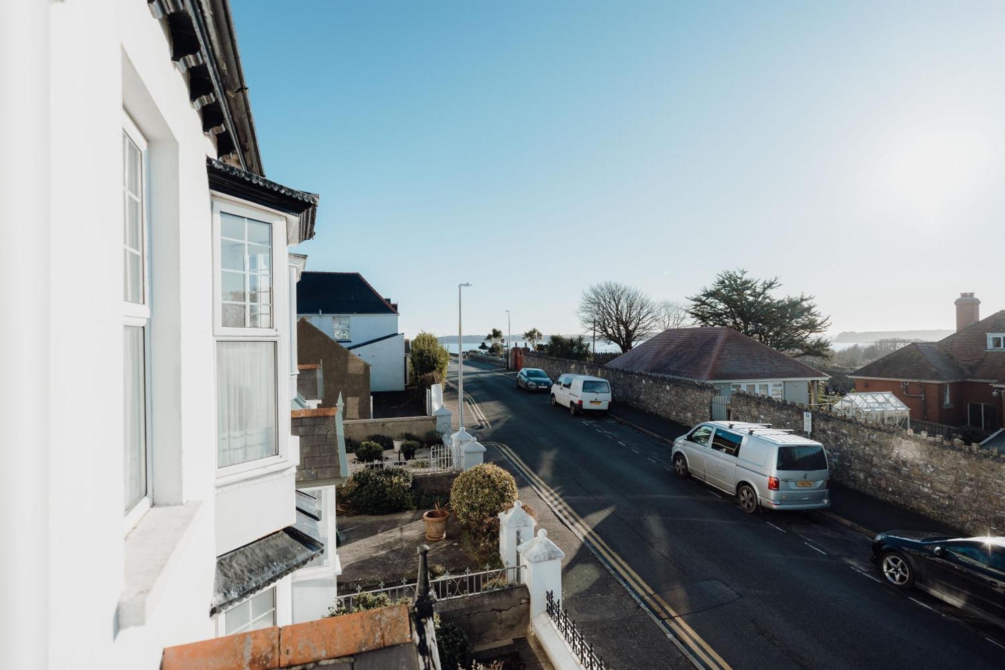 Holiday home No4 Queens Parade Close To South